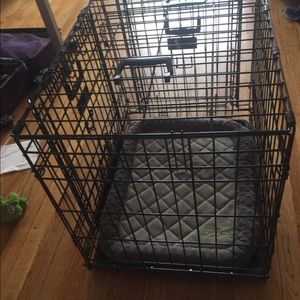 Dog crate